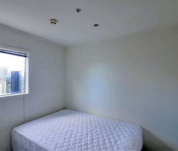 CBD Apartment - Photo 3