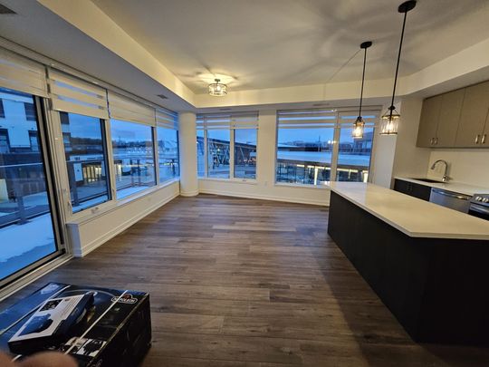 For Lease - 333 Sunseeker Avenue Unit# 217, Innisfil, Ontario - Photo 1