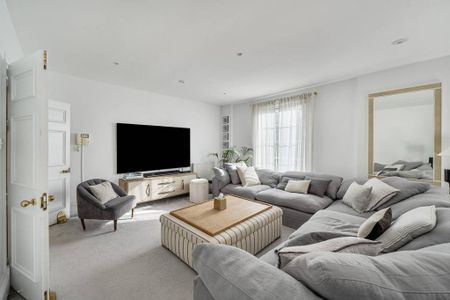 3 bedroom flat to rent - Photo 5