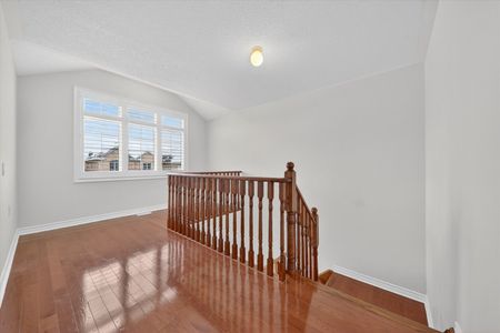 For Lease - 26 Newhouse Boulevard, Caledon, Ontario - Photo 5