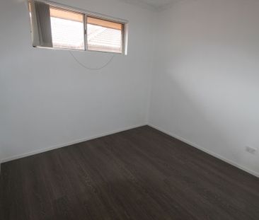 RENOVATED 3 BEDDER! - Photo 1