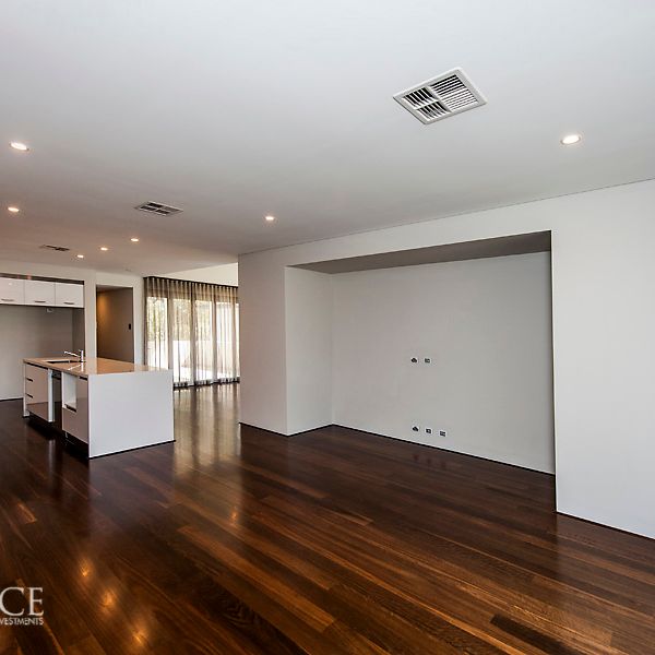 99 Grand Promenade, Karrinyup WA 6018 - Photo 1