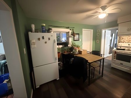 $1,699 / 2 br / 1 ba / 44 Spring st unit 1 - Photo 2