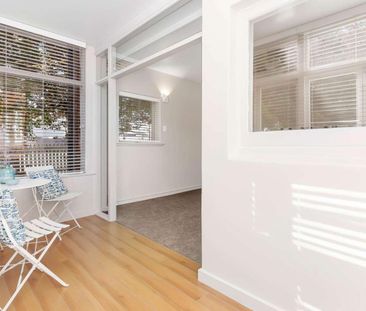 Centrally located, ground floor apartment - Photo 5