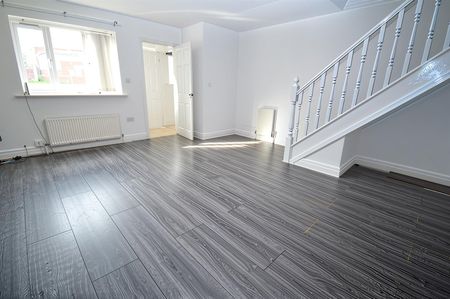 Oakwood Park, Prenton, CH43 - Photo 3