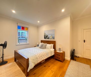 Fully Furnished Granny Flat - Photo 3