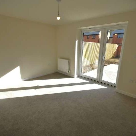 Kittiwake Road, Edenthorpe, DN3 - Photo 1