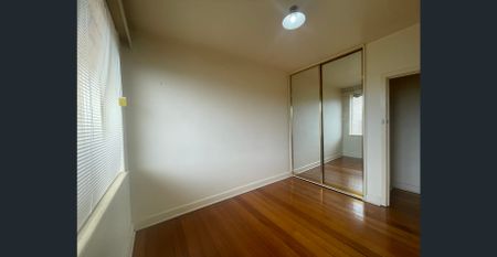 Two bedroom apartment for lease in the heart of Balwyn - Photo 5