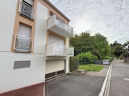 Location Appartement 3 pièces 54m² BONSECOURS 76240 - Photo 2