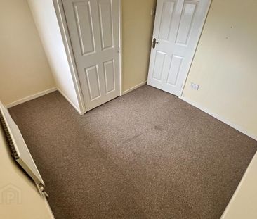 27 Pollock Drive, Lurgan, BT66 8JN - Photo 2