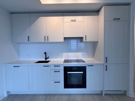 For Lease - 1 Quarrington Lane Unit# 2020, Toronto, Ontario - Photo 5