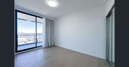 Luxury Apartment with Spectacular Water Views | Top Floor of Complex - Photo 5