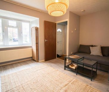 2 bedroom house to rent - Photo 1