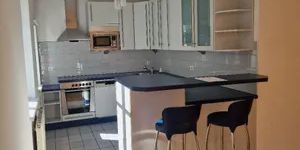 Modern 4-room apartment with large garden - Photo 3