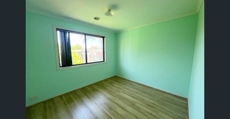 For Lease – Spacious Family Home - Photo 5