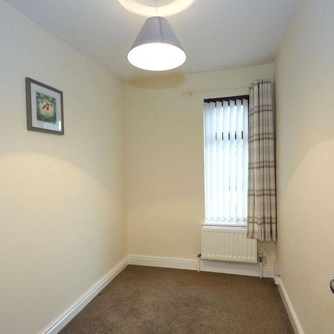 3 bedroom terraced house to rent - Photo 1