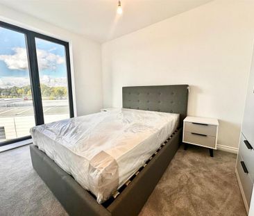 3 bedroom apartment to rent - Photo 6