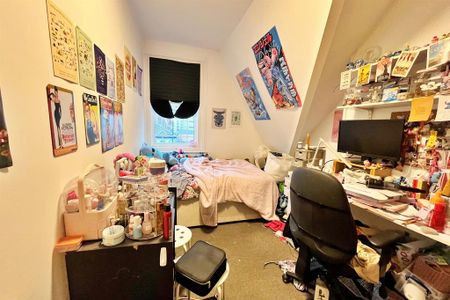 3 bedroom flat to rent - Photo 2