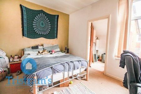 4 bedroom house share to rent - Photo 4