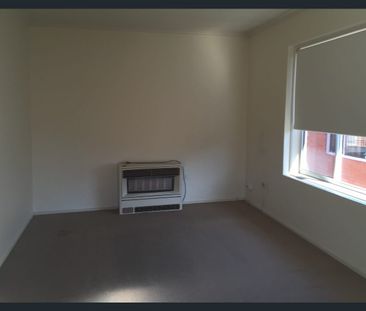 11/13 Main Street, Blackburn, Vic 3130 - Photo 5