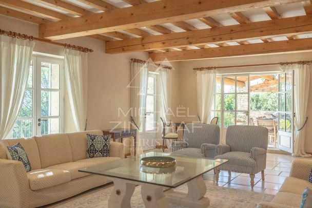 Gordes - Magnifique maison en pierre avec vue et piscine, à deux pas du centre du village - Photo 1