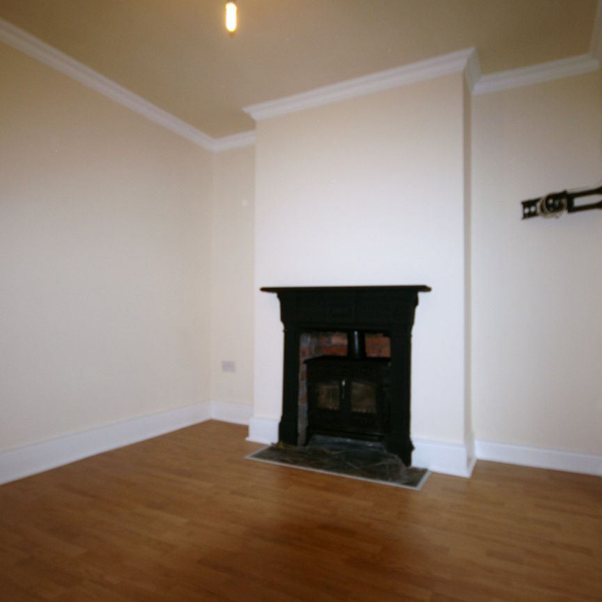 10 Victoria Road, Belfast, BT4 1QU - Photo 1