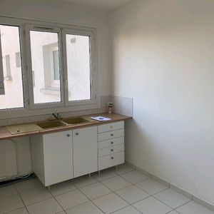 Location Appartement 1 pièce 32m² PONTAULT COMBAULT 77340 - Photo 2