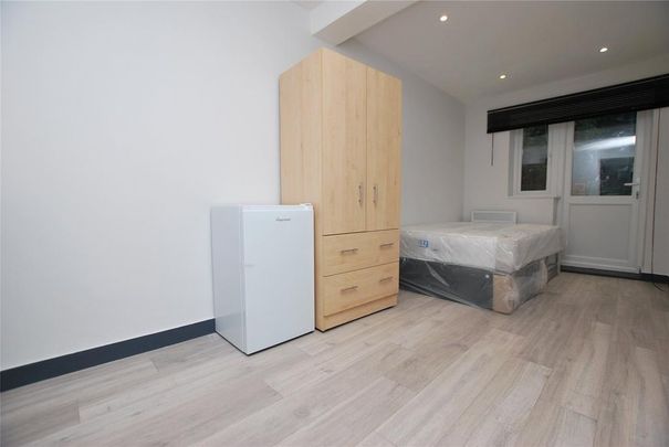 1 bedroom house of multiple occupation to rent - Photo 1