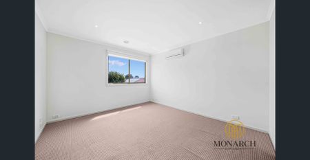 Low Maintenance Living In Taylors Hill - Photo 5