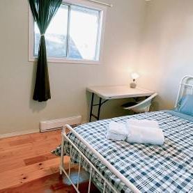 Furnished bedroom on 2nd floor close to Downtown Nanaimo and VIU - Photo 4