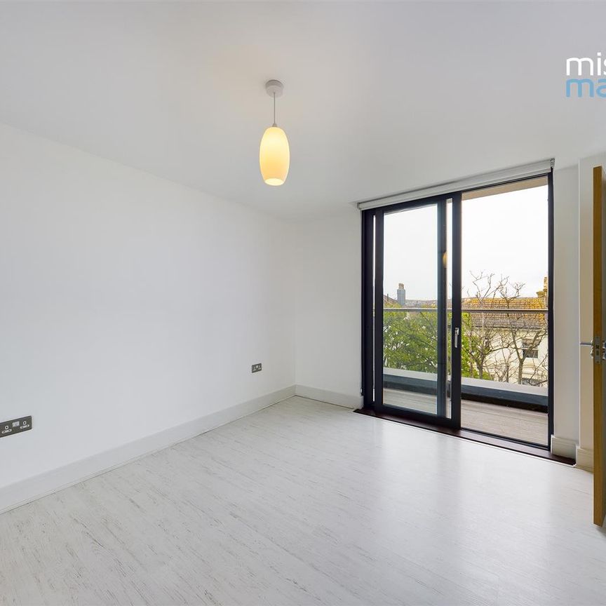 2 bedroom apartment to rent - Photo 1