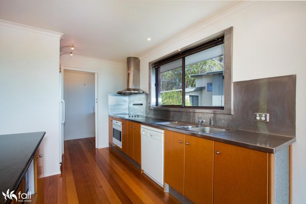 Great Family Home, Water Views - Photo 1