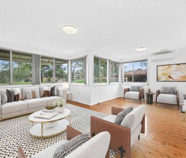 Spacious 3-Bedroom Brick Home in Popular Yagoona West - Photo 4