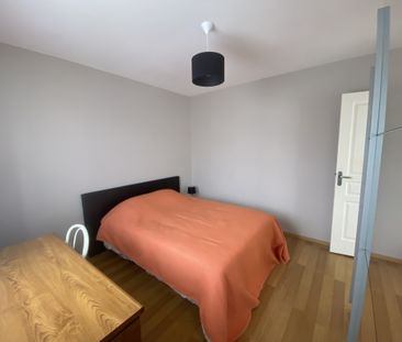 A LOUER APPARTEMENT MEUBLÉ ANGERS-JUSTICES - Photo 2