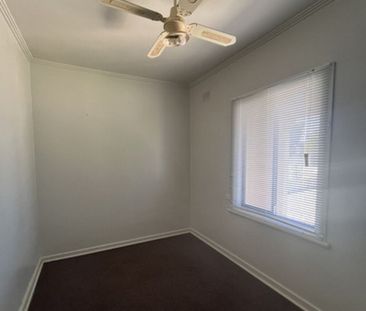 19 Mellor Street, Port Augusta West - Photo 3