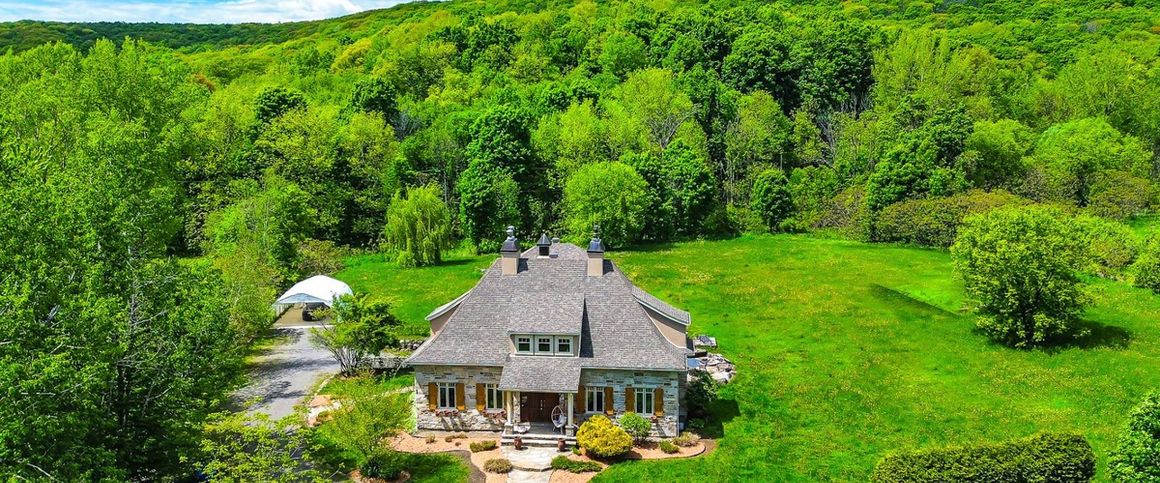 À louer / Maison à étages - Photo 1