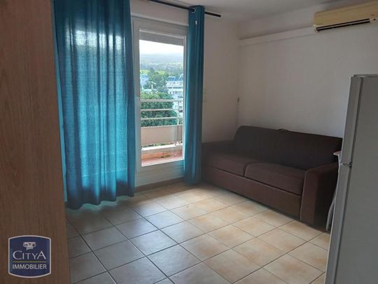 Location Appartement 1 pièce 24m² LE TAMPON 97430 - Photo 1