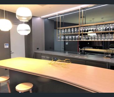 Modern onebedroom unit in Wonderland Central park - Photo 4