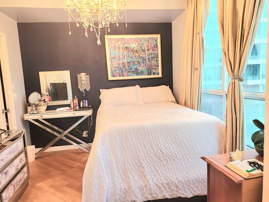 For Lease - 230 Queens Quay Unit# 1121, Toronto, Ontario - Photo 1