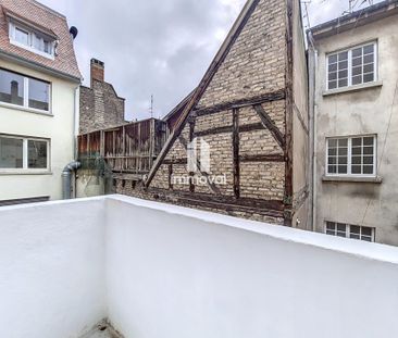 HYPER CENTRE - 3-4 pces de 93.66m² avec balcon et cave - Photo 4