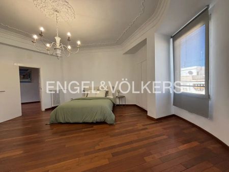 Piso de alquiler en Sant Francesc - Photo 2