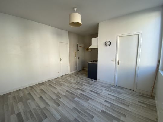 APPARTEMENT T2 NON MEUBLÉ - PROCHES COMMODITES - Photo 1
