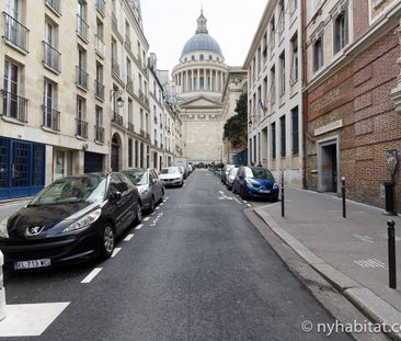 Logement à Paris, Location meublée - Photo 2