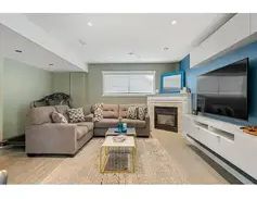 Inviting,peaceful,Modern suit,13min to downtown, fast wifi | Rivercroft Close SE, Calgary - Photo 1