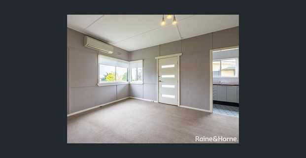 Two bedroom home in West Bathurst - Available 19/12/25 !!! - Photo 1