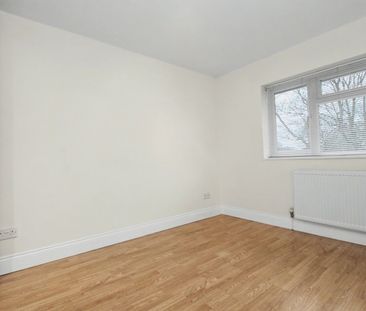 Oakfields, Stevenage, Hertfordshire - Photo 6