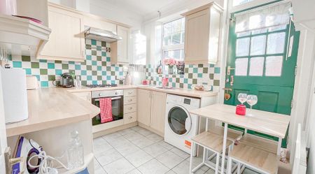 2 bedroom apartment to rent - Photo 4