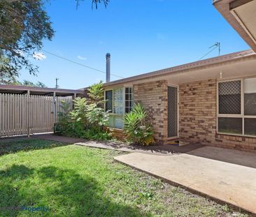 334 West Street, 4350, Kearneys Spring Qld - Photo 6