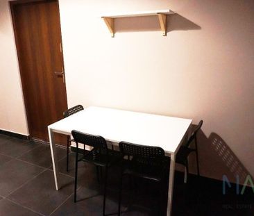 przestronny pokój z własną łazienką i wspólną kuchnią - Photo 1