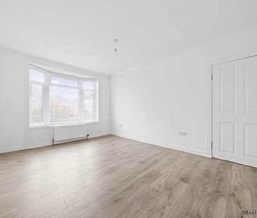 3 bedroom property to rent in Glasgow - Photo 5